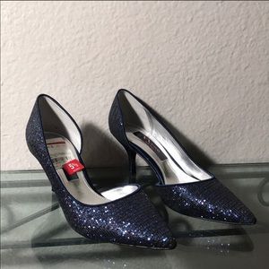NWT Nina Navy Blue Glitter Pump Heel
